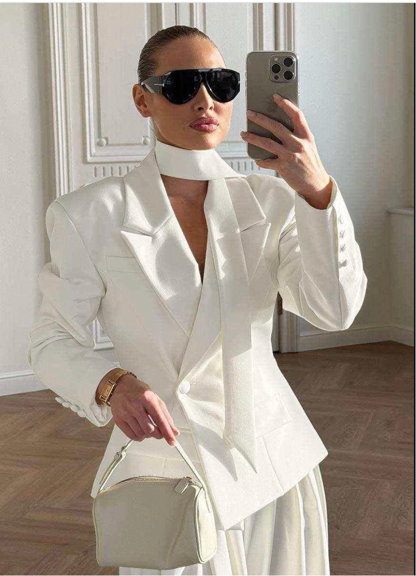 Women's Elegant Single-Button Tailored Blazer
